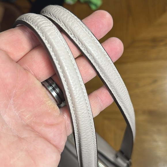 COACH Bay Tote *HTF Color* - Picture 12 of 16